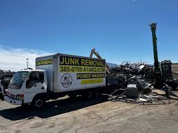 Best Construction Debris Removal  in Winnebago, MN